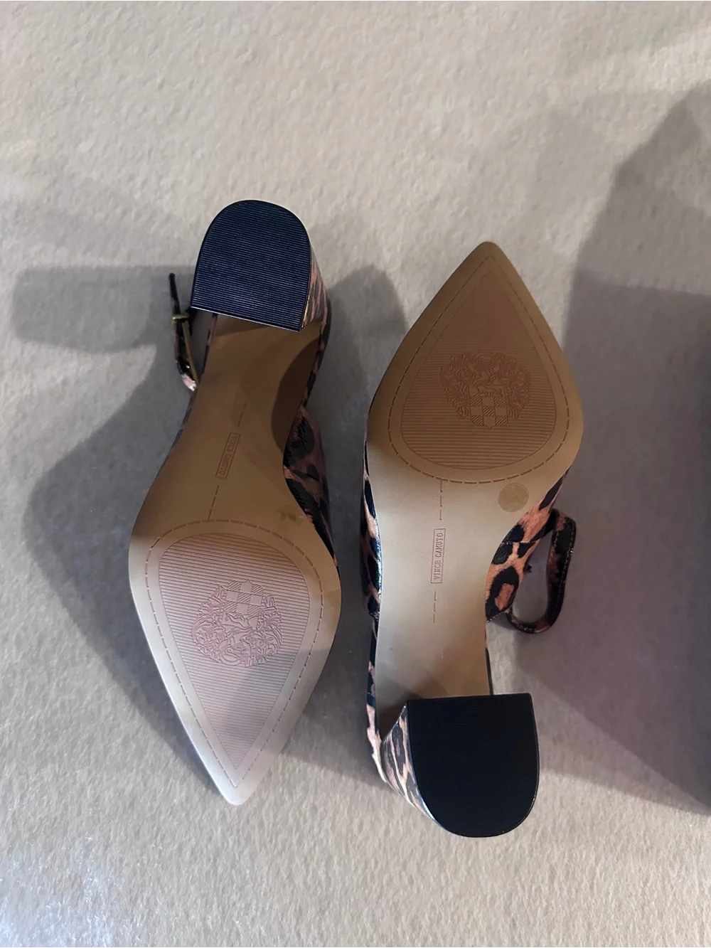 New in box Vince Camuto Leopard Print Pointed Slingback Block Heels Sz 9m